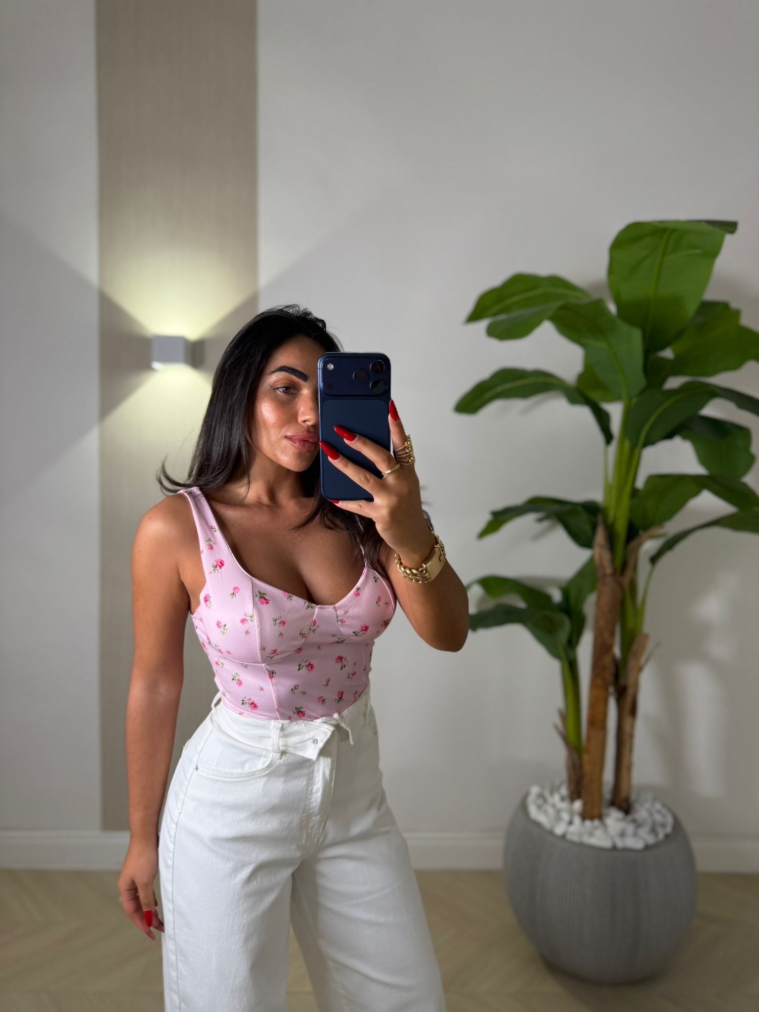 Top Iolanda