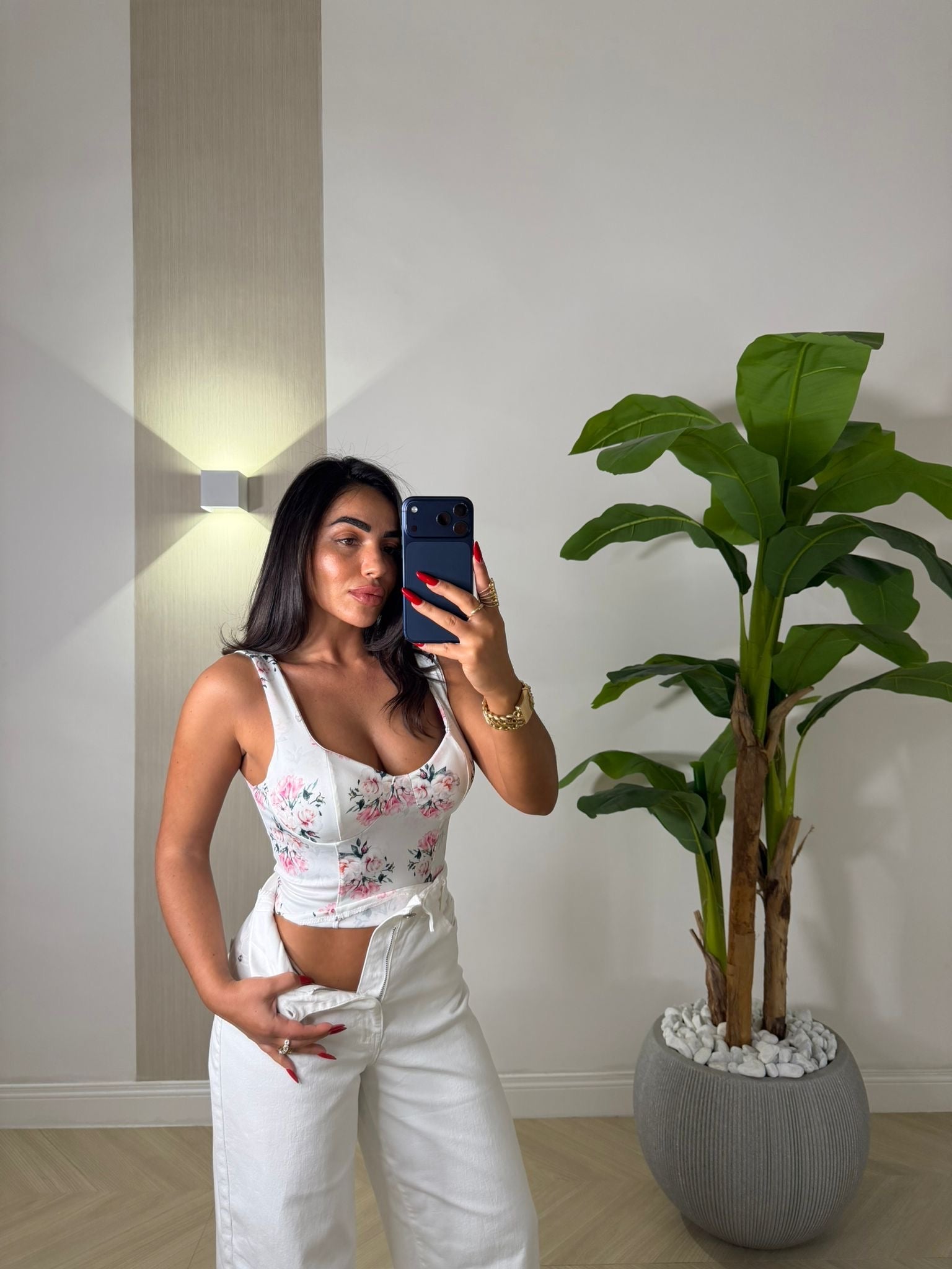 Top Iolanda