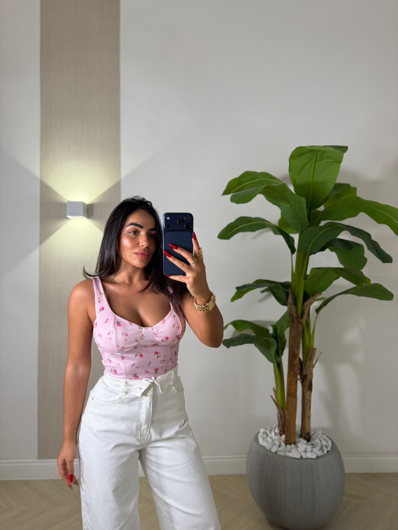 Top Iolanda