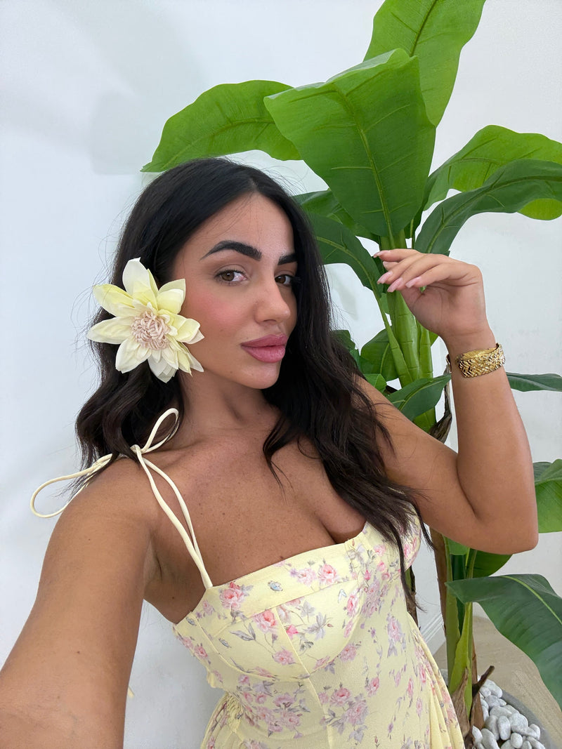 1 Orecchino Big Fiore