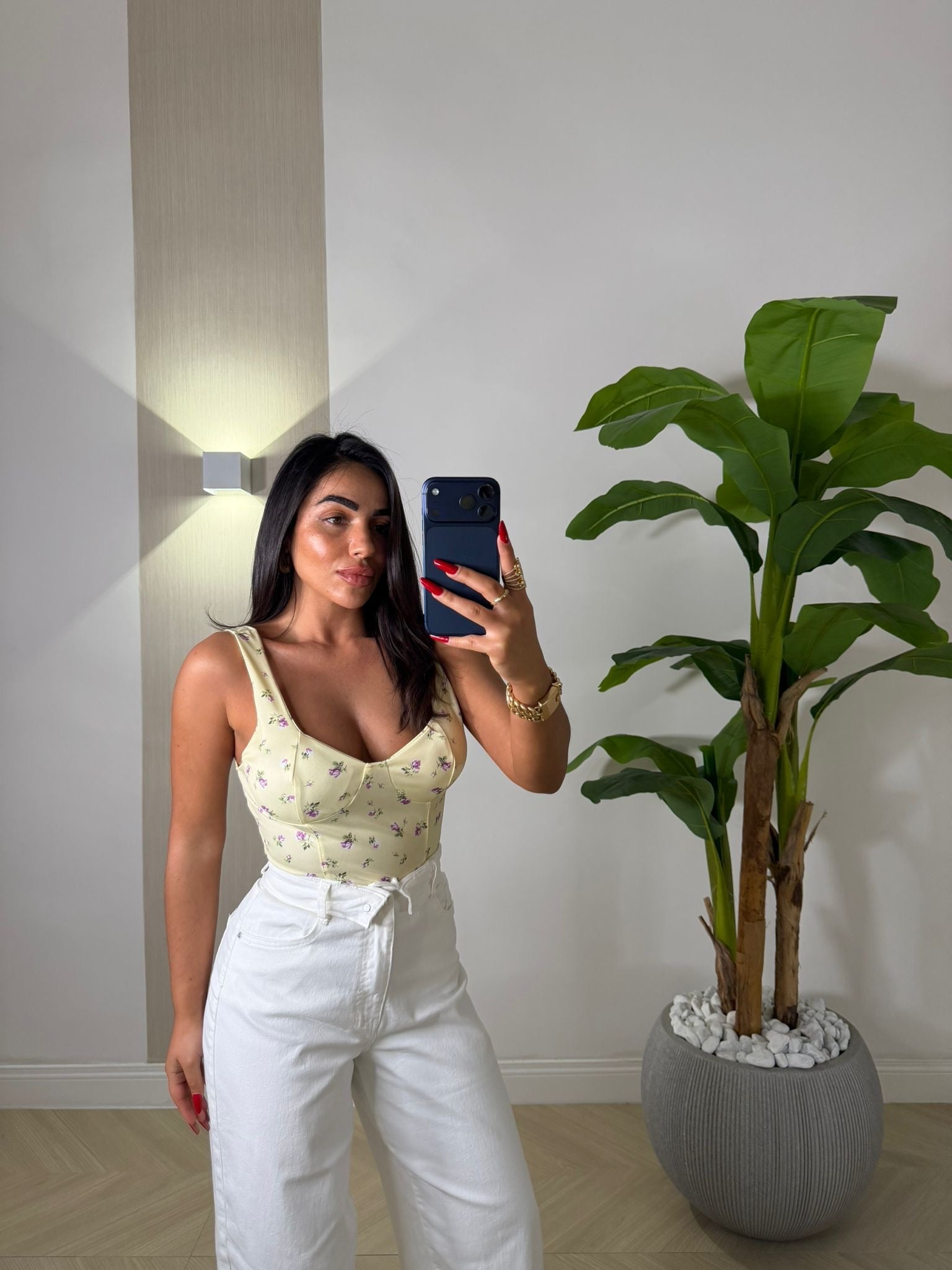 Top Iolanda