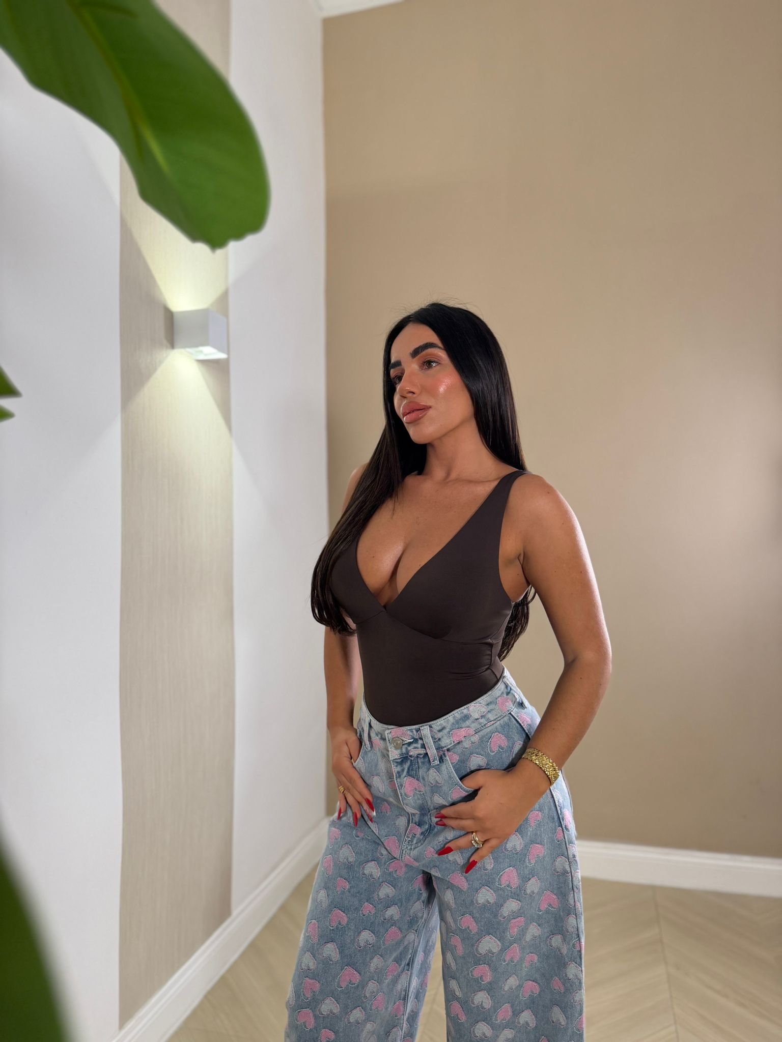 Body Ashlyn